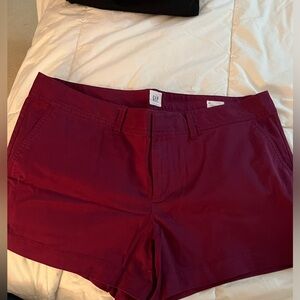 Gap city short size 18